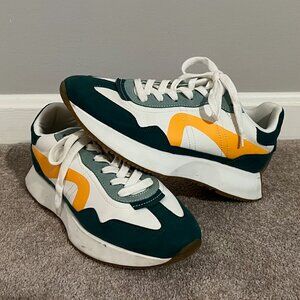 Steve Madden- Green & Gold Athletic Shoes- Like New!